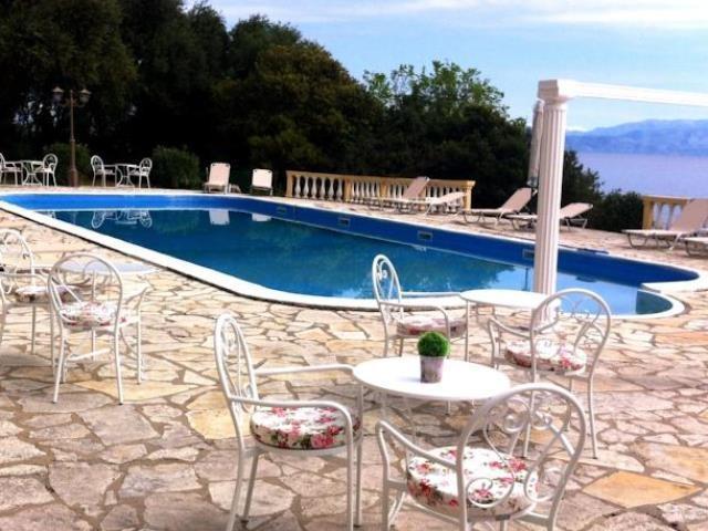Aurora Beach Hotel Agios Ioannis Peristerion Exterior photo